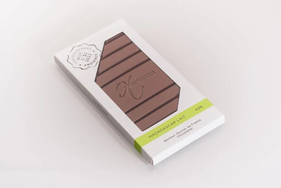 hawecker-tablettes-madagascar-lait-43-tablette-chocolat-85g-cacao image 1