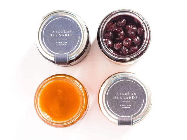 nicolas-bernard-confitures-audacieuses-pot-350g-fruits image 1