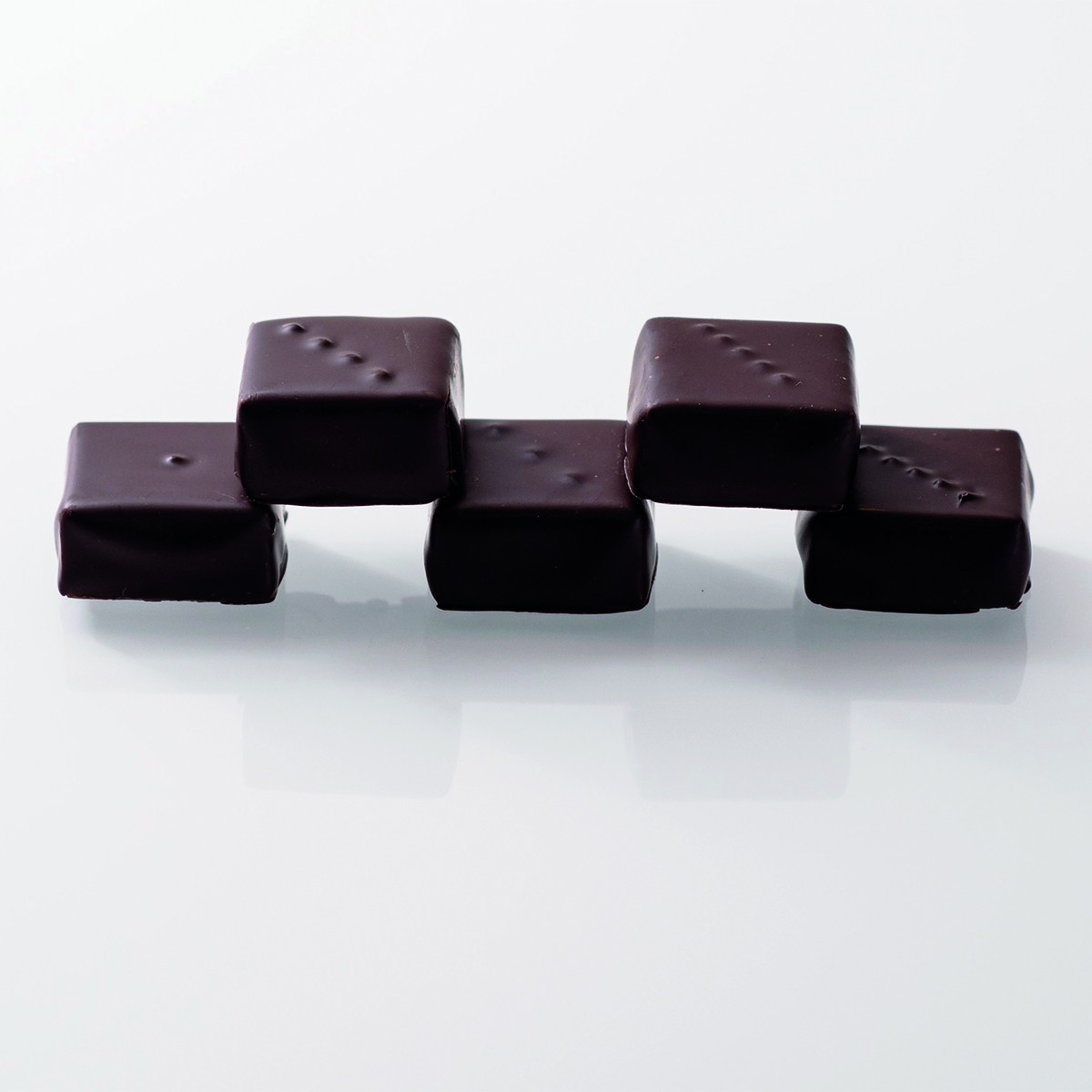 hawecker-origines-cacao-coffret-chocolats-noirs-d-gustation image 4
