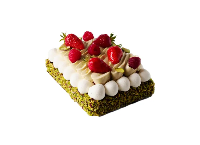 nicolas-bernard-entremets-pistache-et-fruits-rouges image 1
